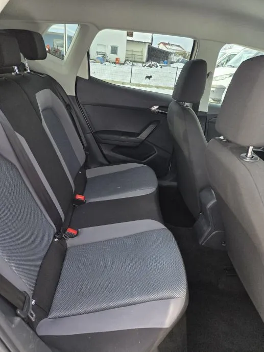 seat arona 1,6 tdi 113 000 km 12 mj jamstvo - slika 14