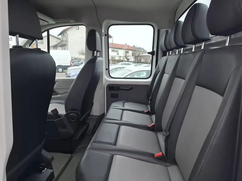 volkswagen crafter 2.0 tdi*140ks*klima*navigacija*kuka za vuču* - slika 11