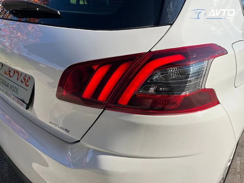 peugeot 308 1.2 puretech-1 vl.-alu-navi-led-odlicn... - slika 17