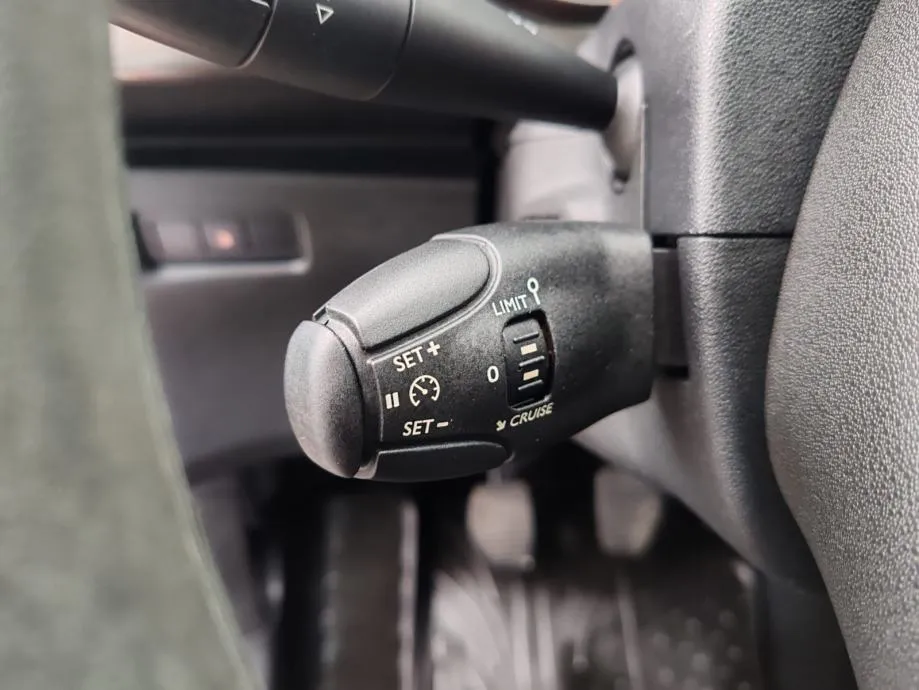 citroën c3 1,2 . 2016 god 80000 km, kartice do 36 rata - slika 14