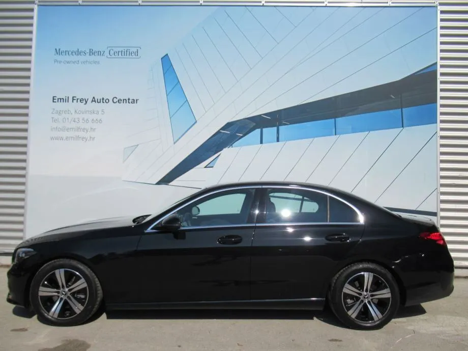 mercedes-benz c-klasa 220 d avantgarde advanced plus - slika 2