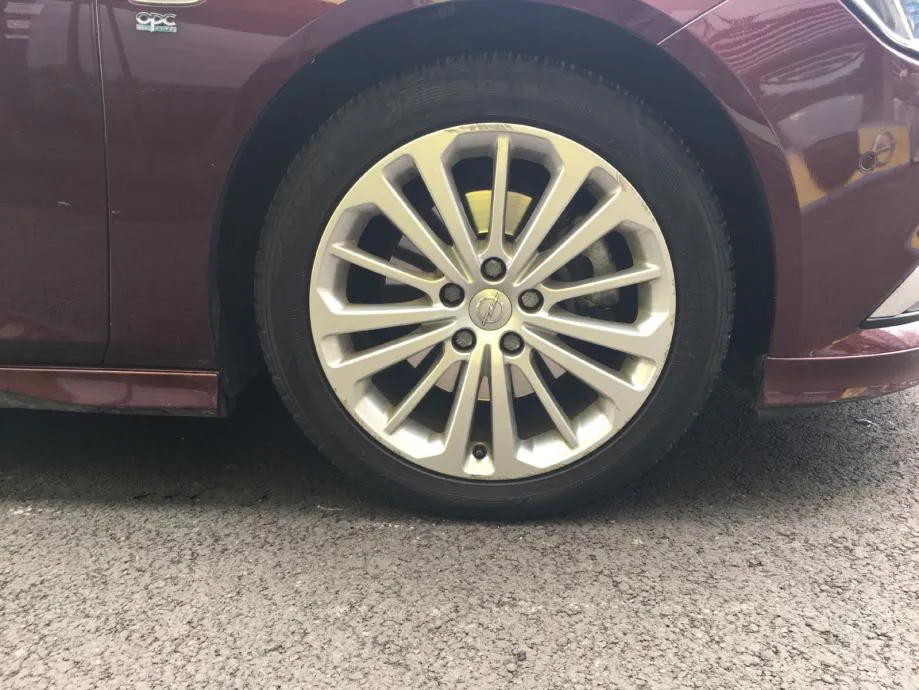 opel insignia karavan sports 2,0 - slika 9