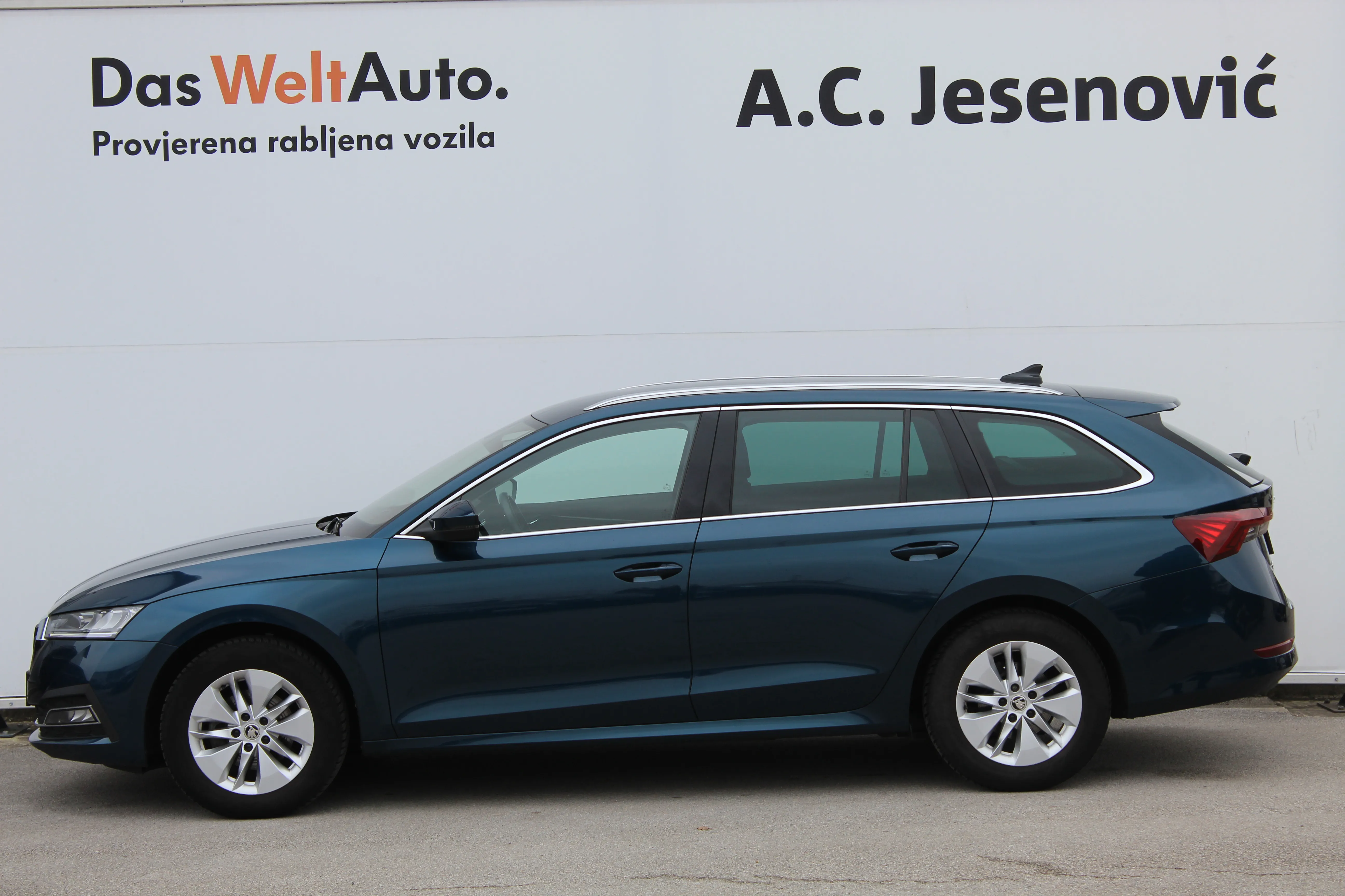 13065 škoda octavia combi active 1.0 tsi dsg - slika 6
