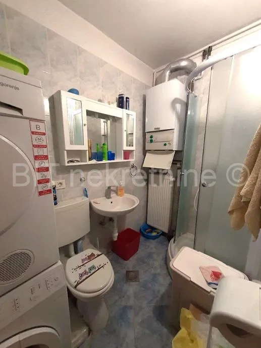 stan prodaja centar 61.6m2 (prodaja) - slika 7
