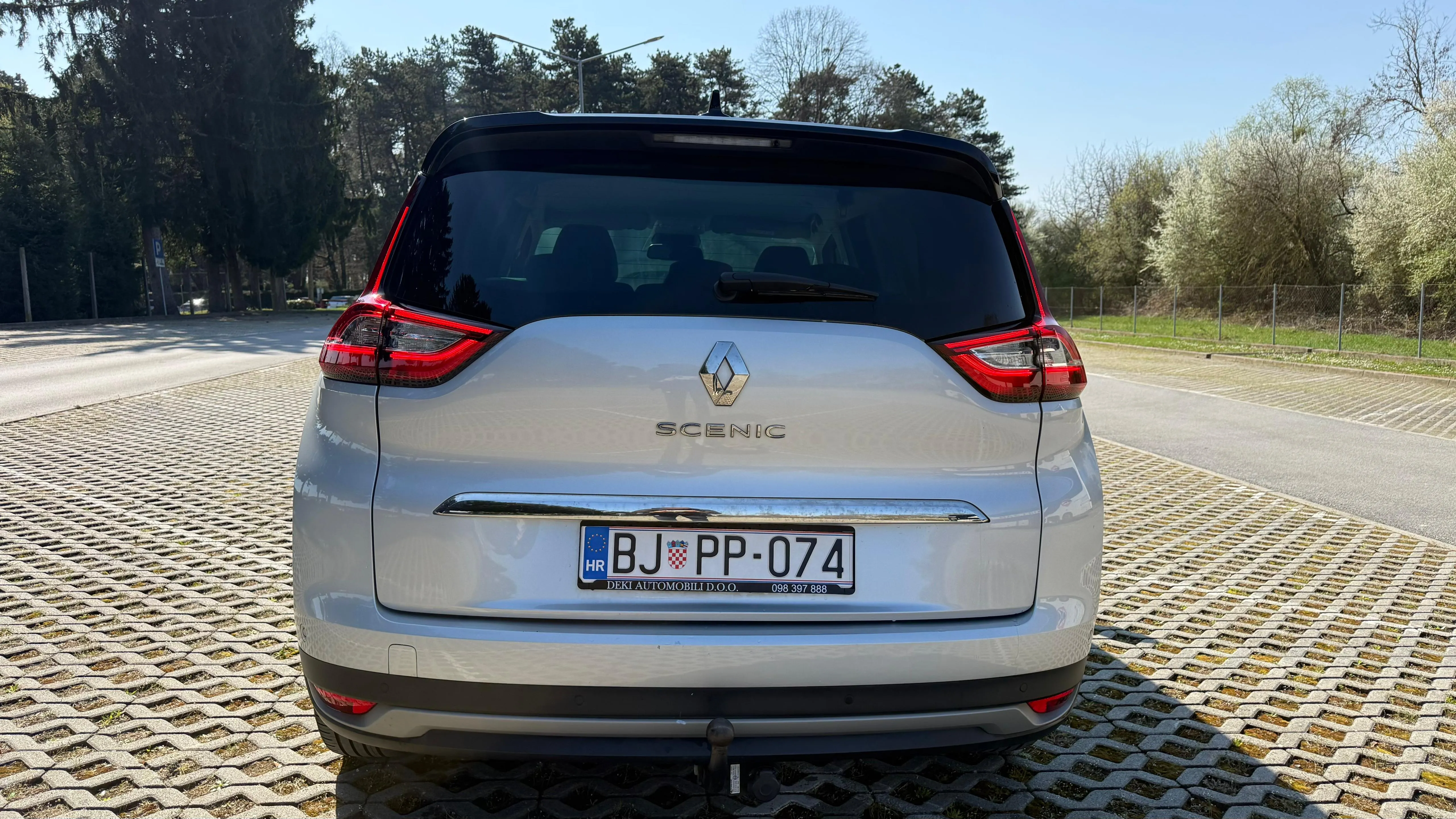 renault grand scenic dci 120, bose, 7 sjedala, panorama, ekstra stanje - slika 9