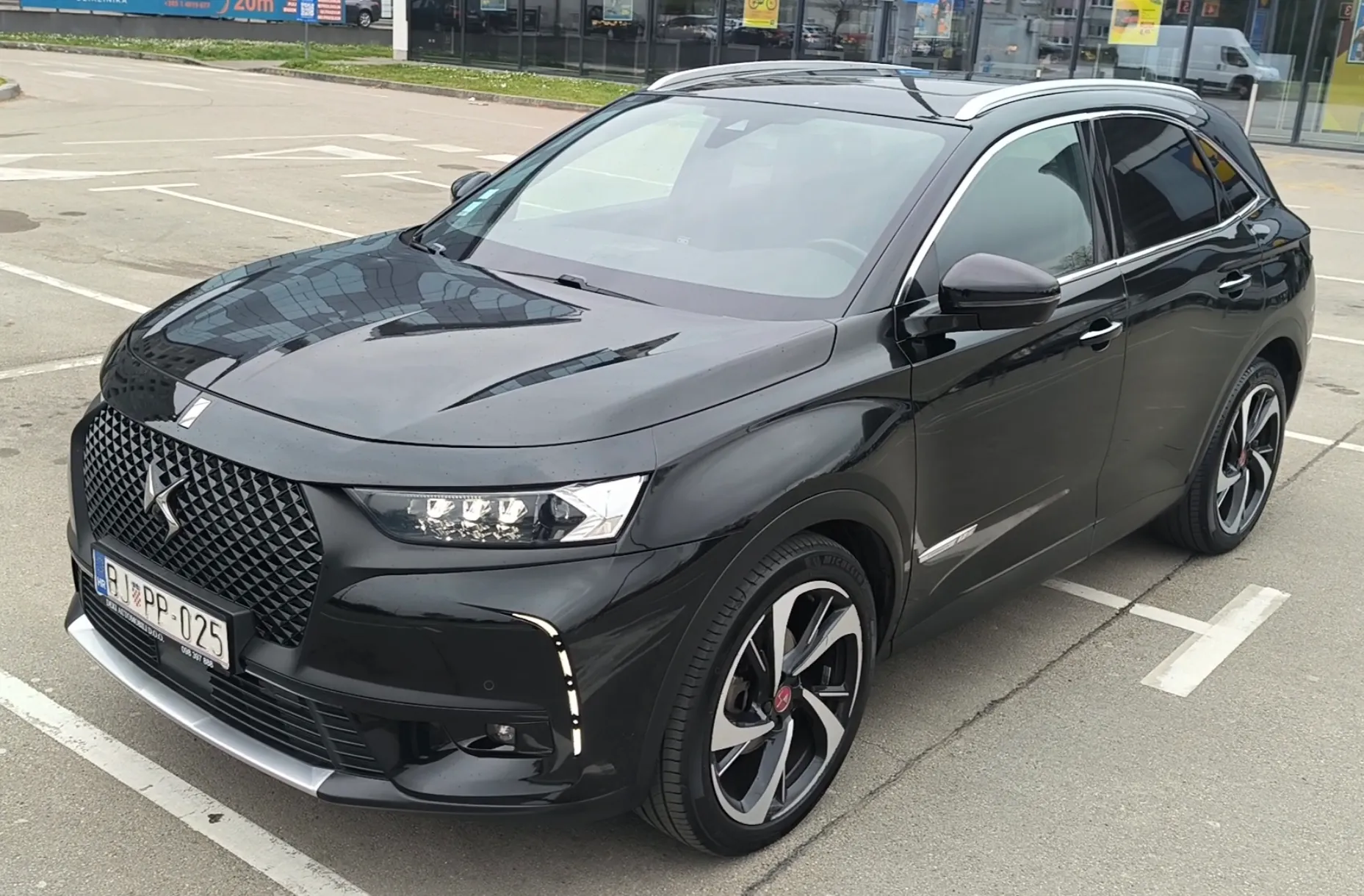 DS7 Crossback 2.0Hdi, Perfomanse Line Plus, PANORAMA, KAMERA 360, TOP - Zagreb