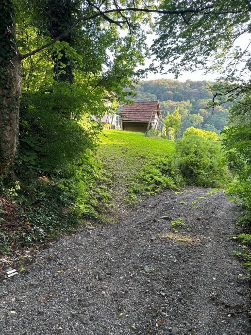 klijet sa zemljištem 710 m2 - slika 7