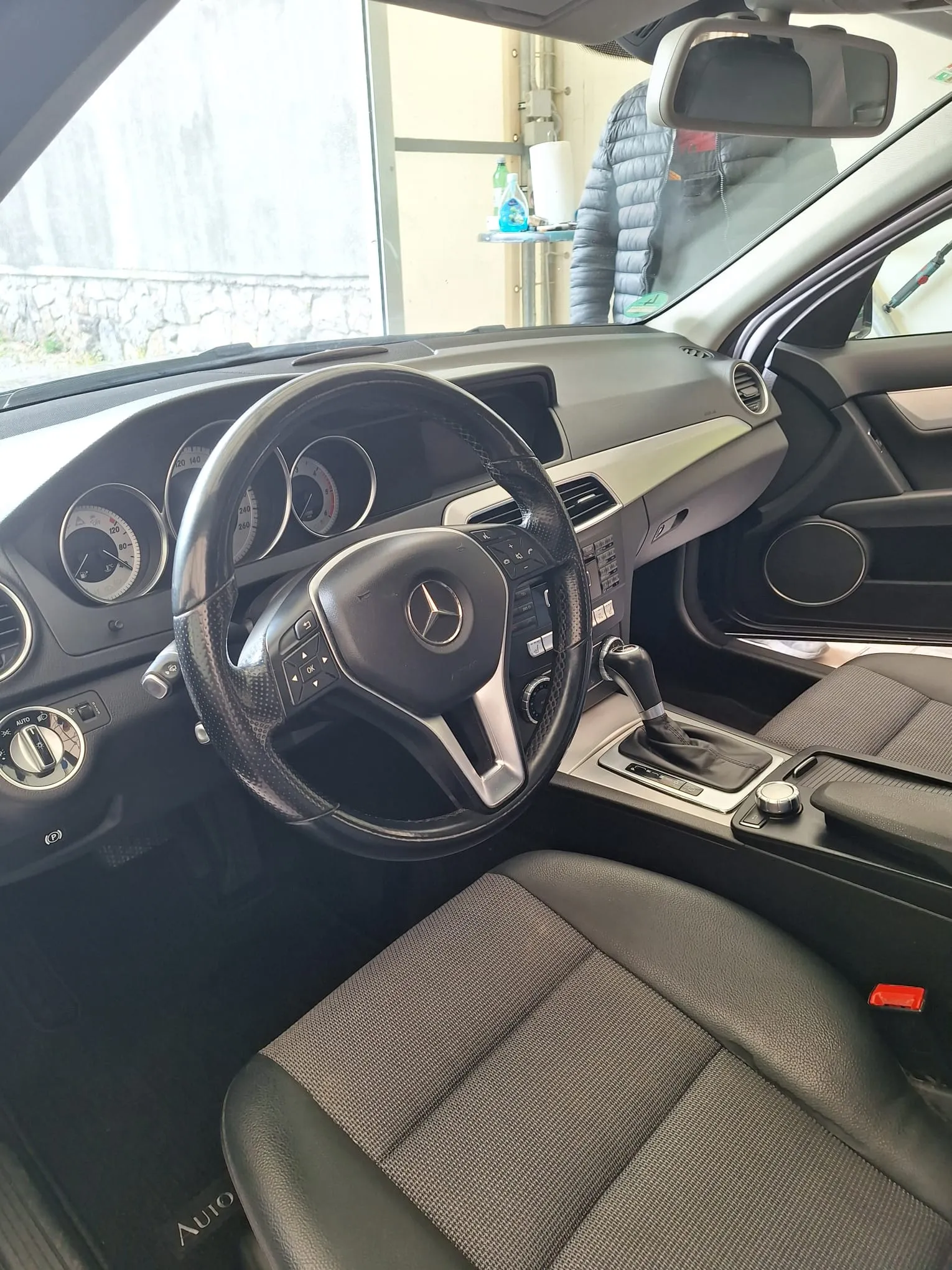 mercedes c220 - slika 14