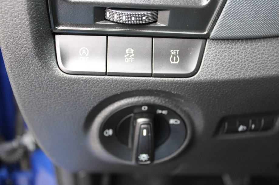 škoda fabia combi 1.0 tsi - slika 11