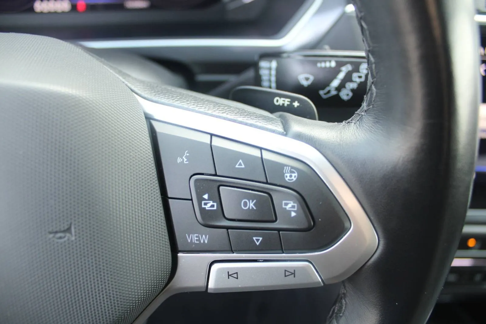 vw tiguan allspace 2.0 tdi dsg 7 sjedala *led, navigacija, kamera* - slika 19