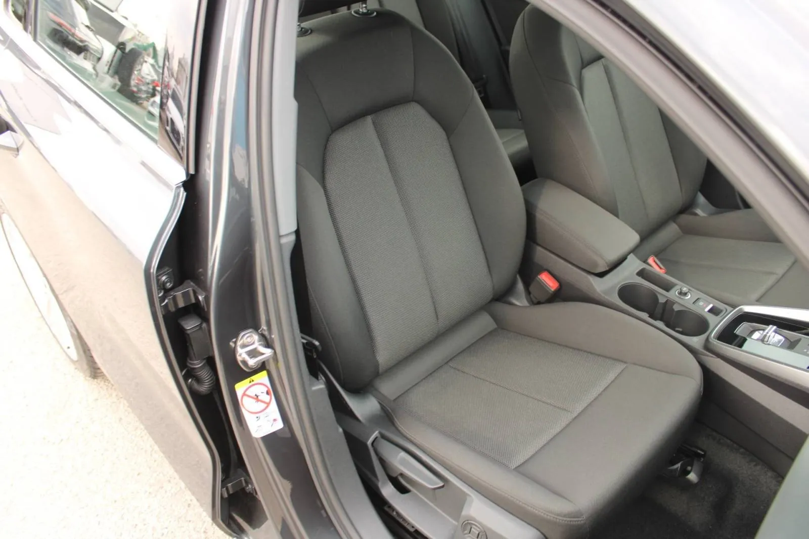 audi a3 30 tdi limuzina s-tronic *led, navigacija, kamera* - slika 22