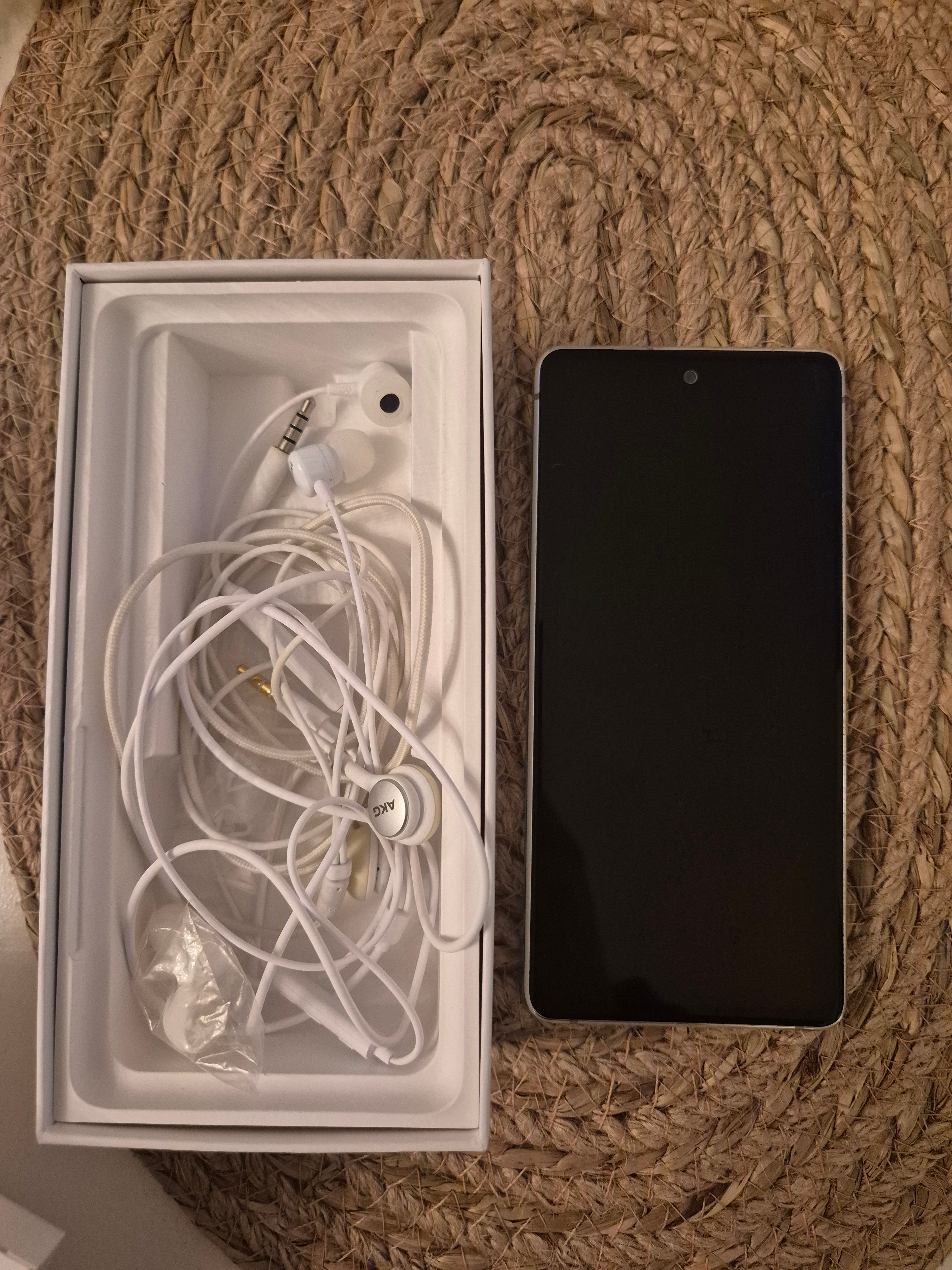 samsung s20 fe - slika 3