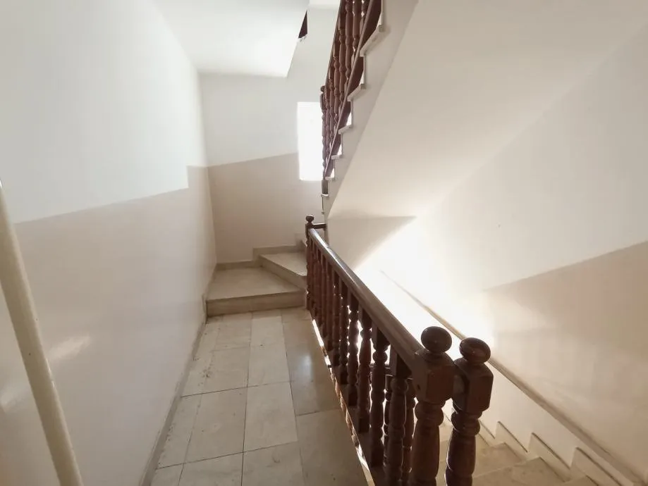 kuća: zagreb (trnovčica), 300.00 m2 = 4 etaže / stana (prodaja) - slika 2