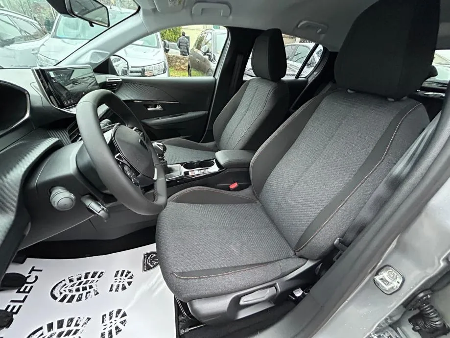 peugeot 208 business 100 - novo - do 8 god jamstva* - rata 192€ !!! - slika 11