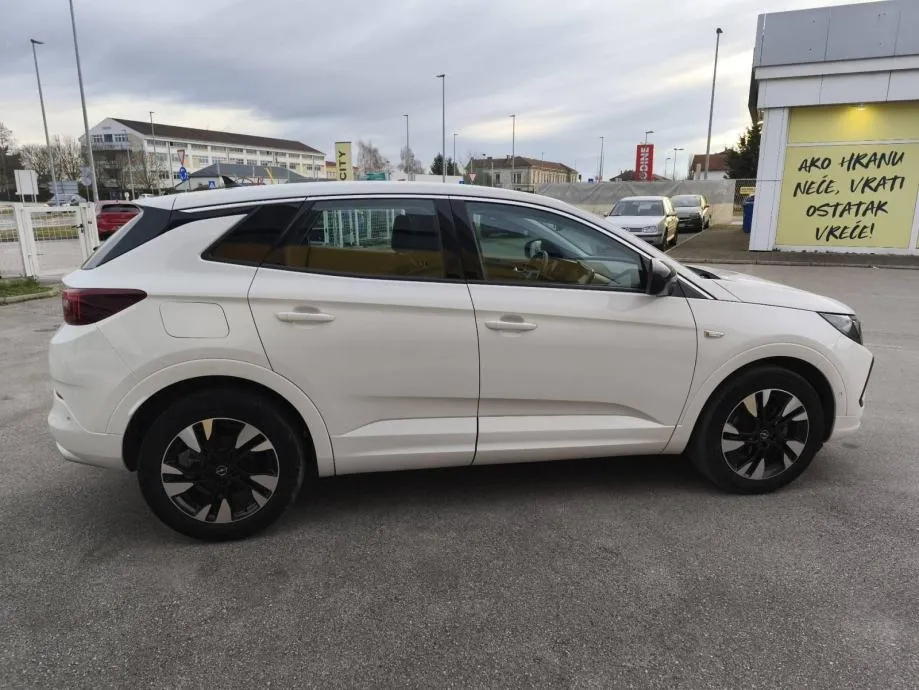 opel grandland design&tech aut 1.5d s/s,96kw - 7 godina garancije! - slika 6