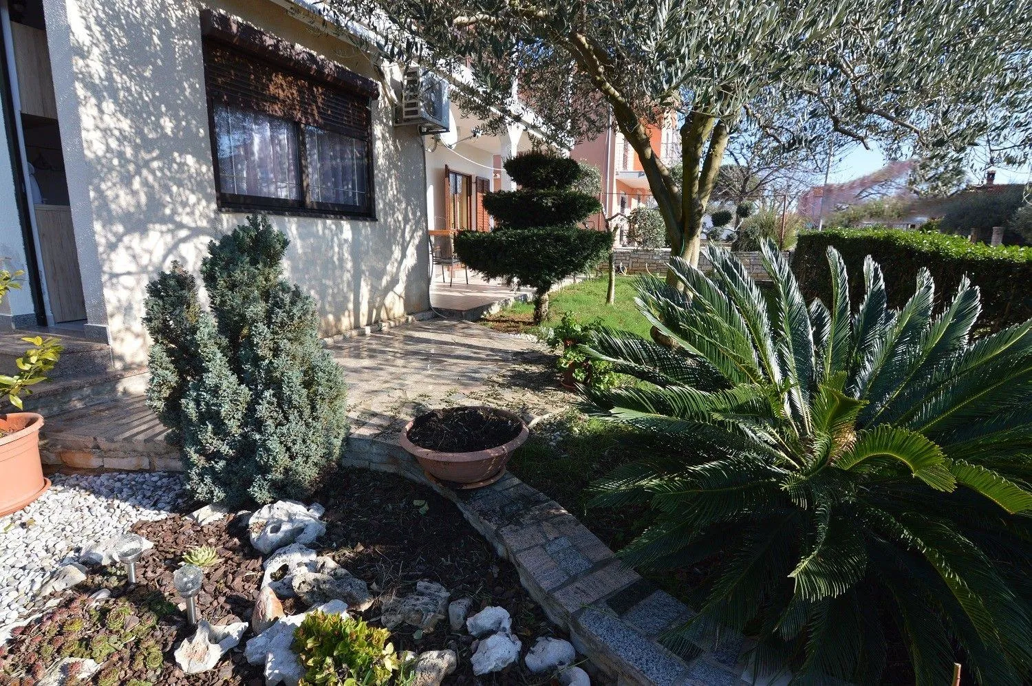 novigrad-apartmanska kuća na prodaji (prodaja) - slika 26