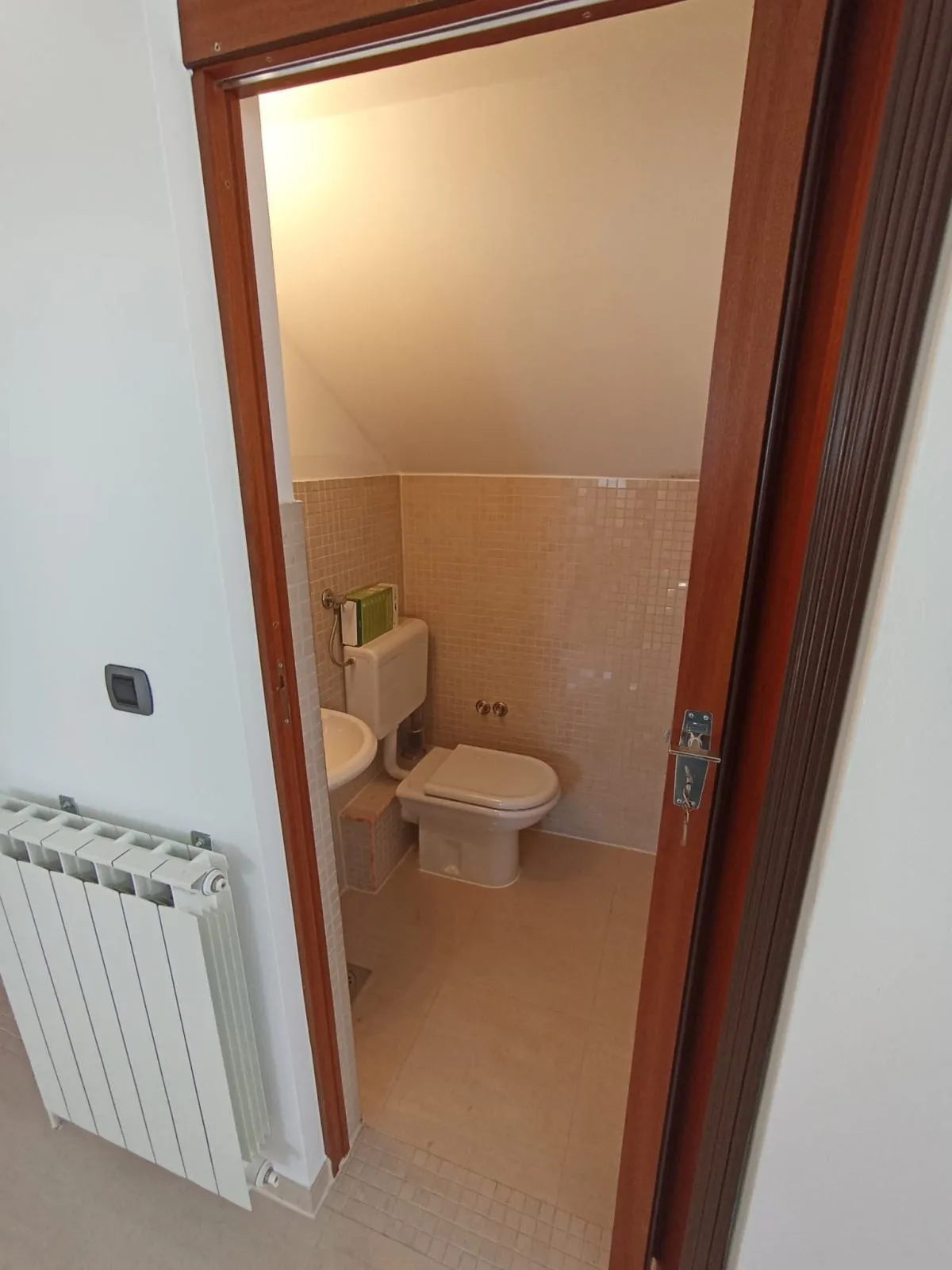 sniženo villa kuća: zagreb (podsused), 550.00 m2 (prodaja) - slika 11
