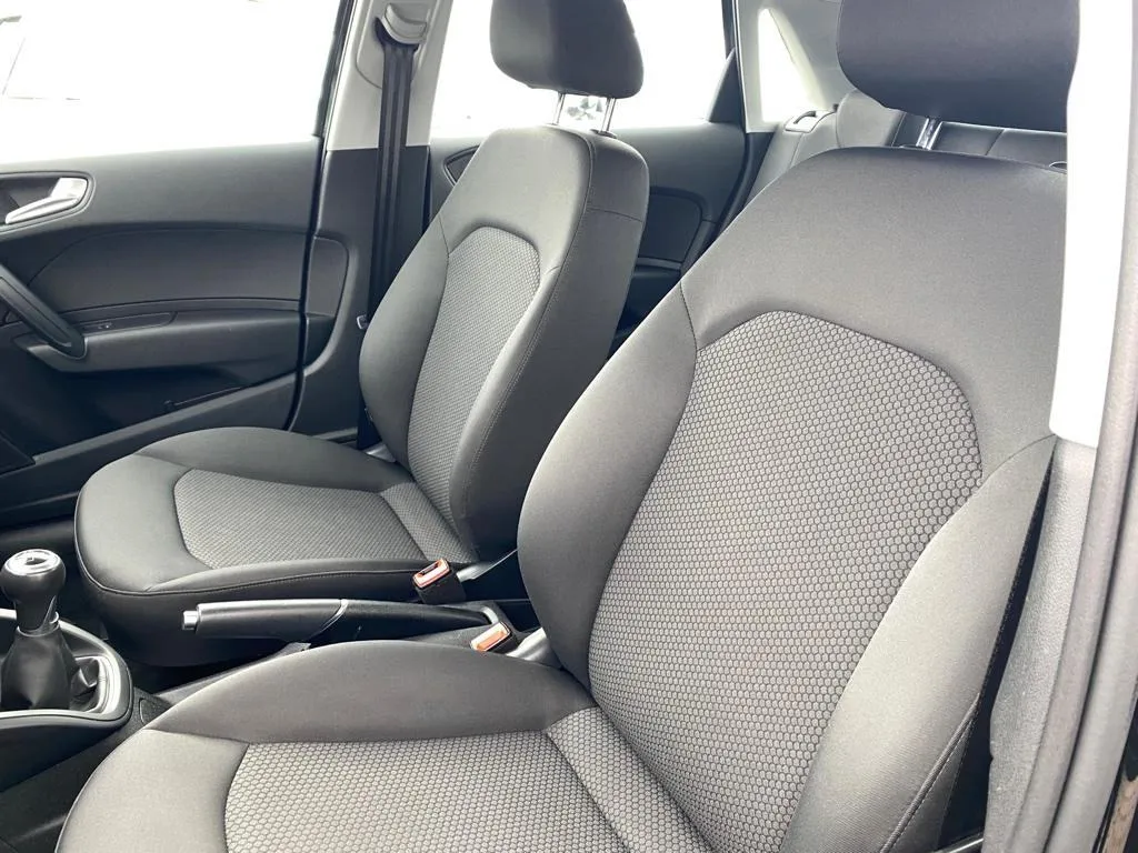 audi a1 1,6 tdi sportback, navi, 1. vlasnik, 4x garancija!!! - slika 18