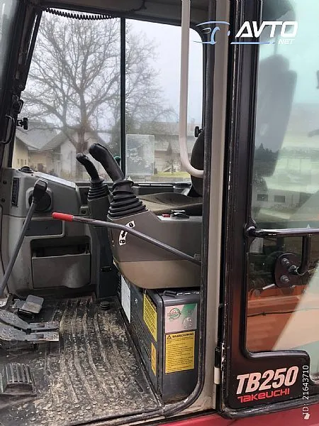 takeuchi tb 250 - slika 4