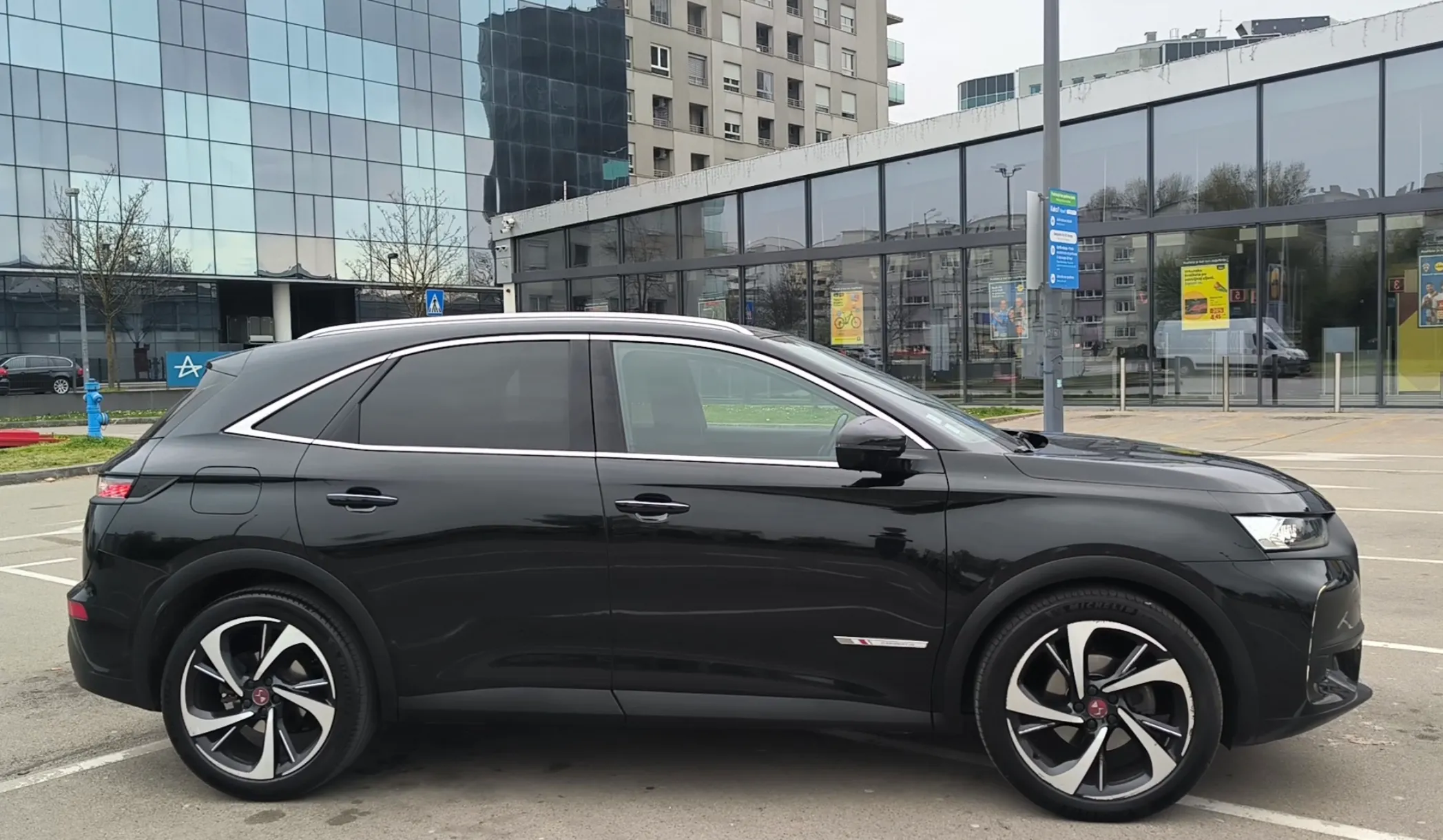 ds7 crossback 2.0hdi, perfomanse line plus, panorama, kamera 360, top - slika 12