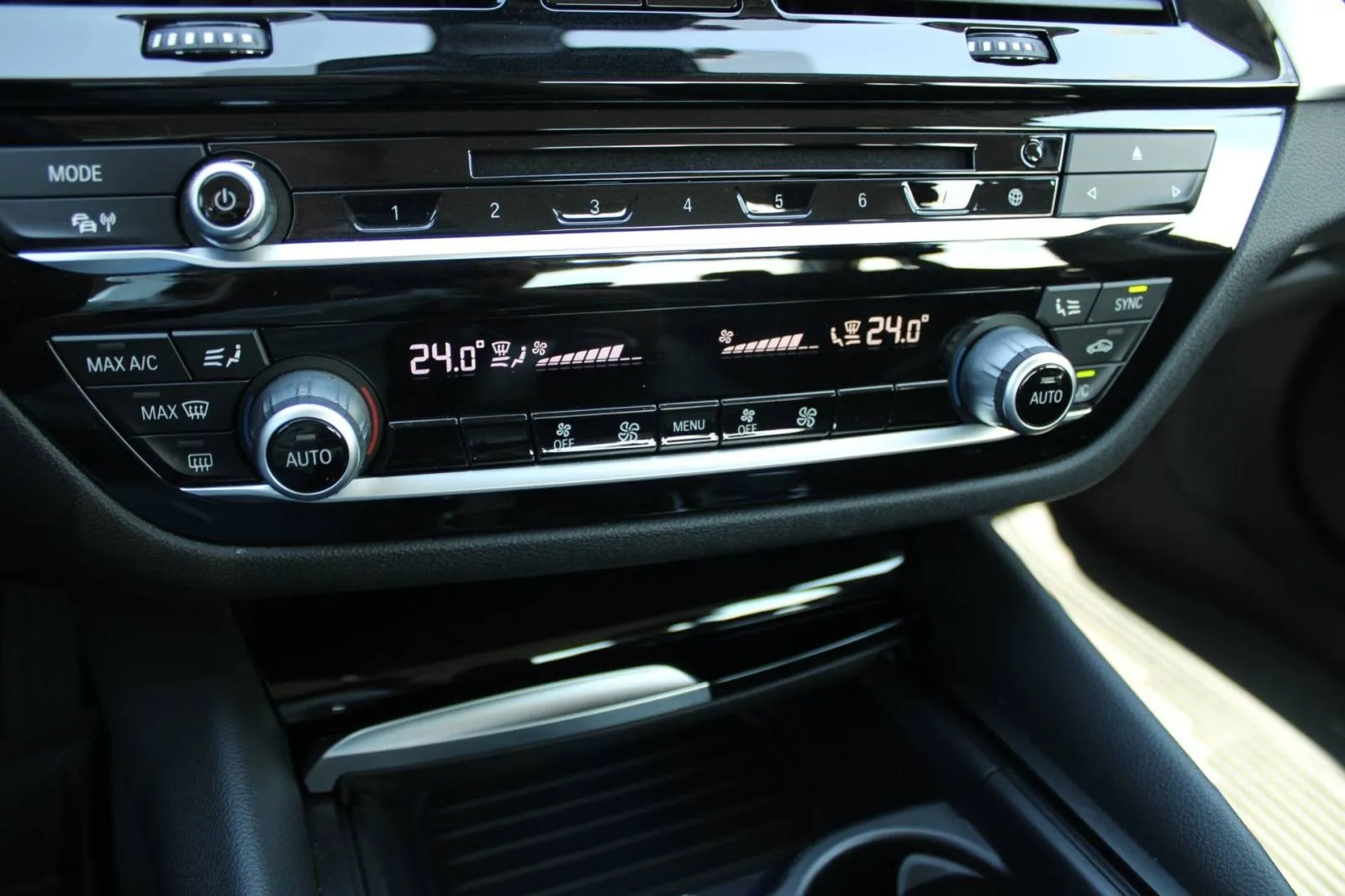 bmw serija 5 540d xdrive sportline automatik - nije uvoz - slika 20