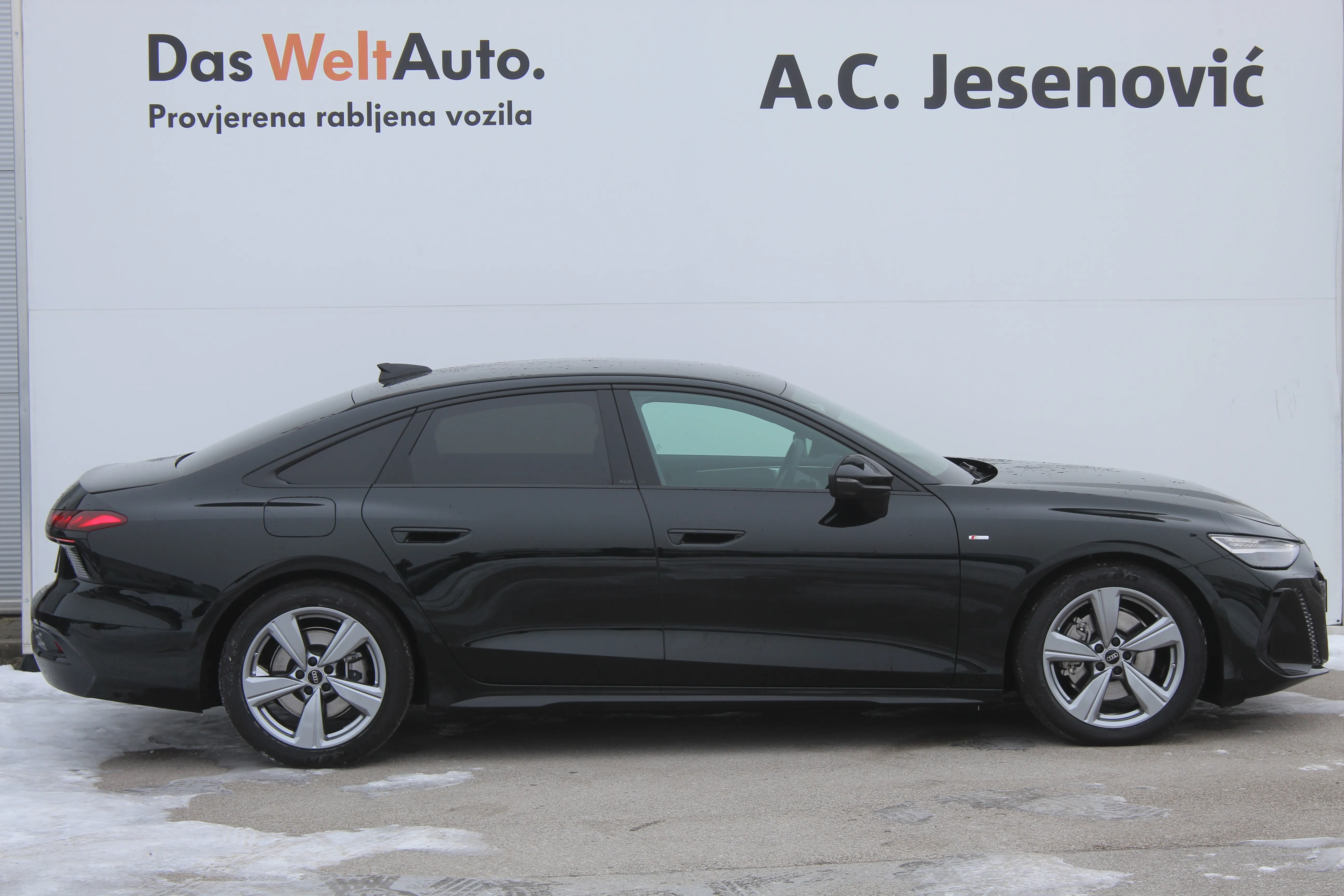 audi a6 40tdi s tr s line+ - slika 4