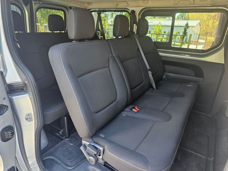 renault trafic 1.6 dci, putnički 8+1 sjedala - najam kombi vozila - slika 17