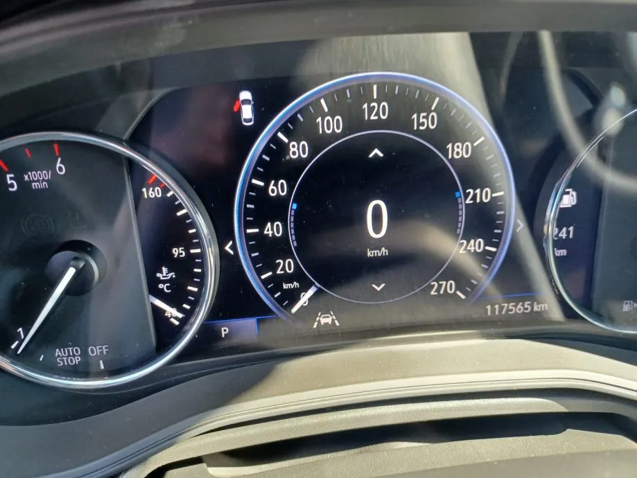 opel insignia b.elegance 2.0d at8 128kw - slika 6