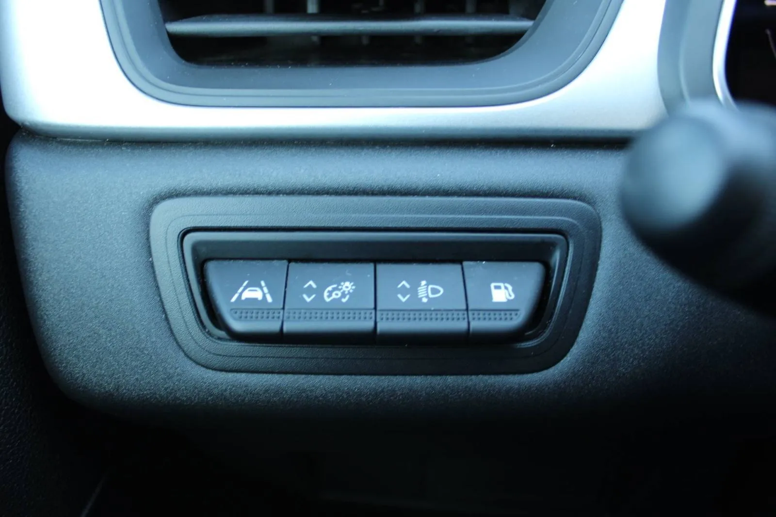 renault captur 1.6 e-tech 160 automatik *led, kamera* - slika 19