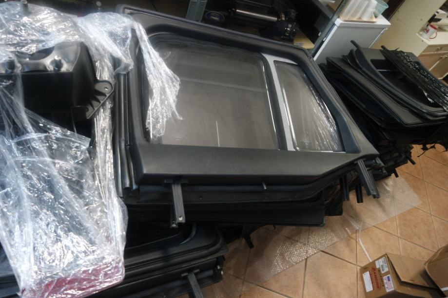 prozori - polu jeep wrangler jku - akcija - slika 3