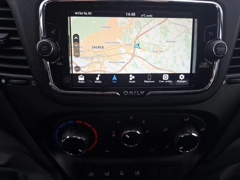 iveco daily 35s14*dizalica košara sa stopama*klima*navigacija* - slika 16