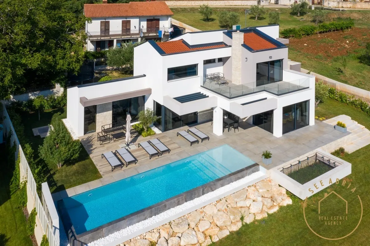 villa sa panoramskim pogledom na more i vinograde - slika 2