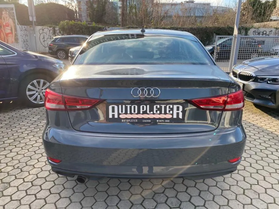 audi a3 1,6 tdi s-tronic, navi, kamera, 1. vlasnik, 4x garancija! - slika 7