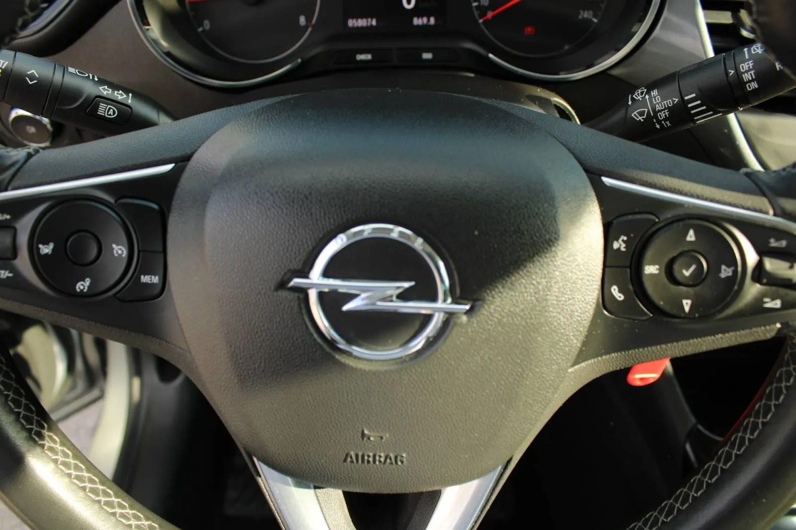 opel crossland 1.2 turbo automatik *led, navigacija* - slika 11