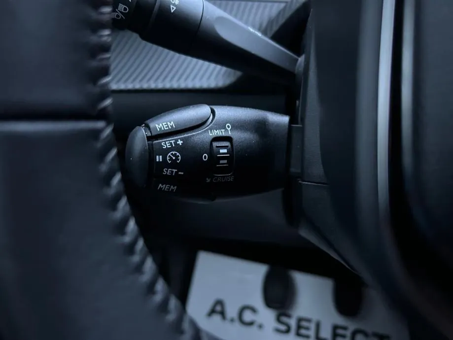peugeot 208 allure 100 2025 - gratis registracija - rezerviran! - slika 21