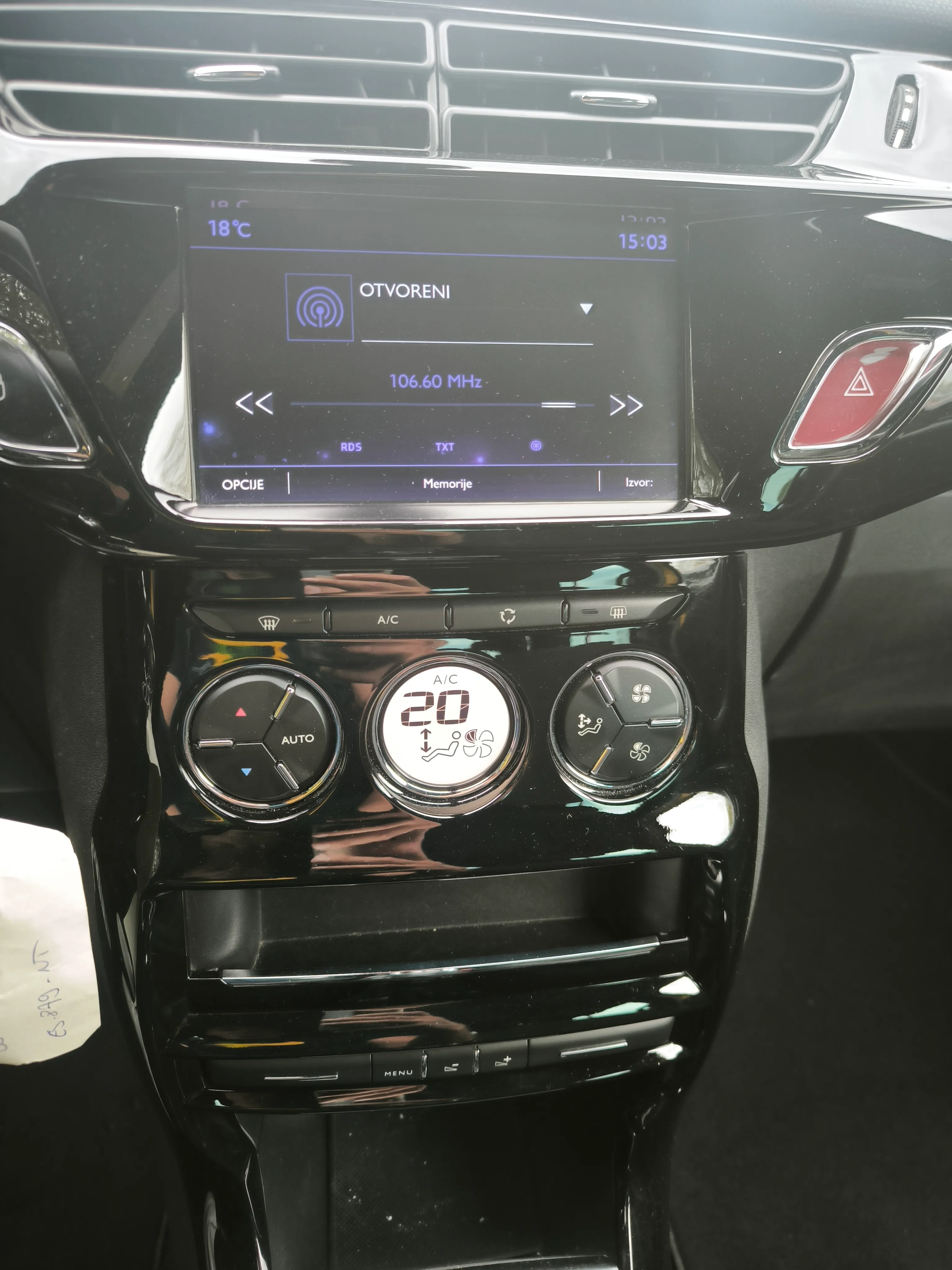 ds3, 1,2 puretech, sochic, kamera, ekstra stanje - slika 24