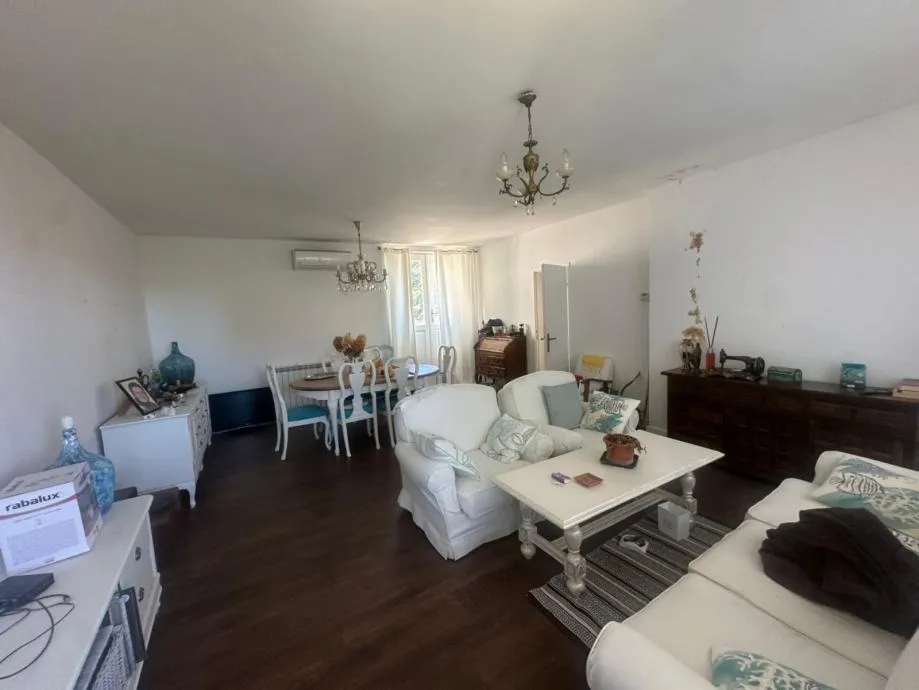 poreč okolica- kamena kuća u centru mjesta (prodaja) - slika 4