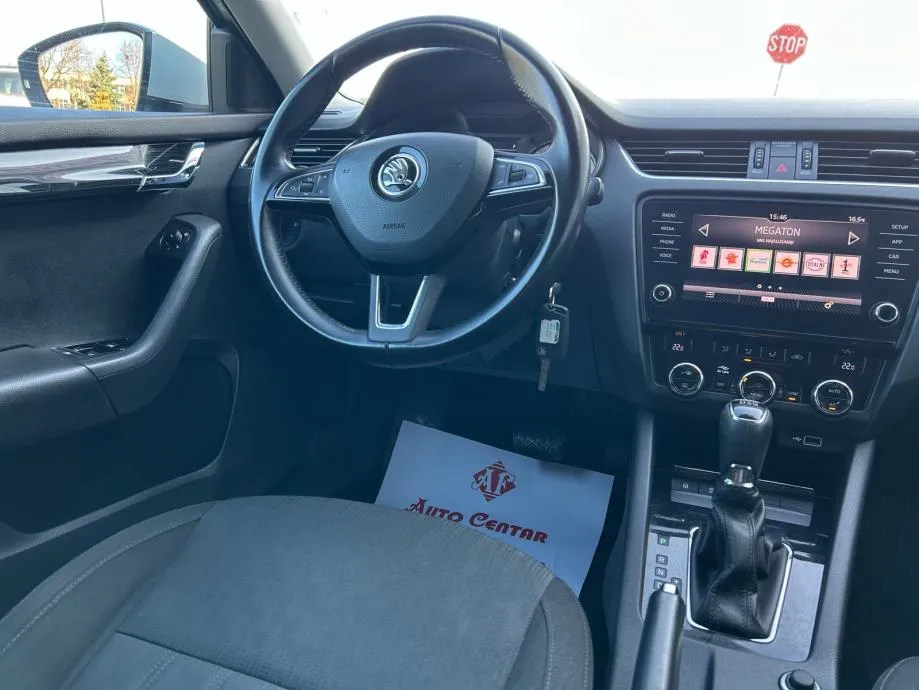 škoda octavia 2,0 tdi dsg 2018.,reg:29.1.2027.,servis, hr vozilo... - slika 10