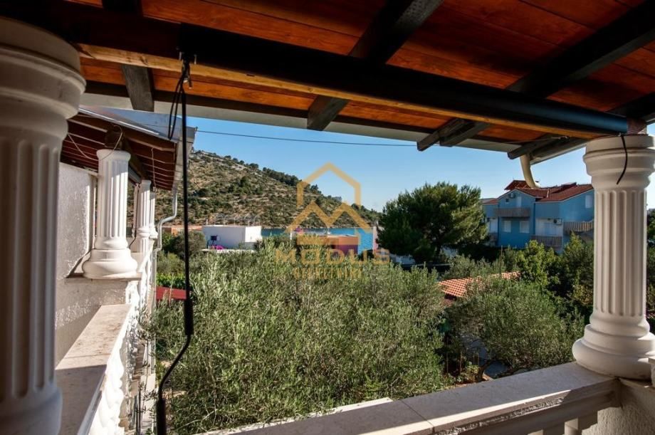 rogoznica, apartmanska kuća u blizina plaže** (prodaja) - slika 13