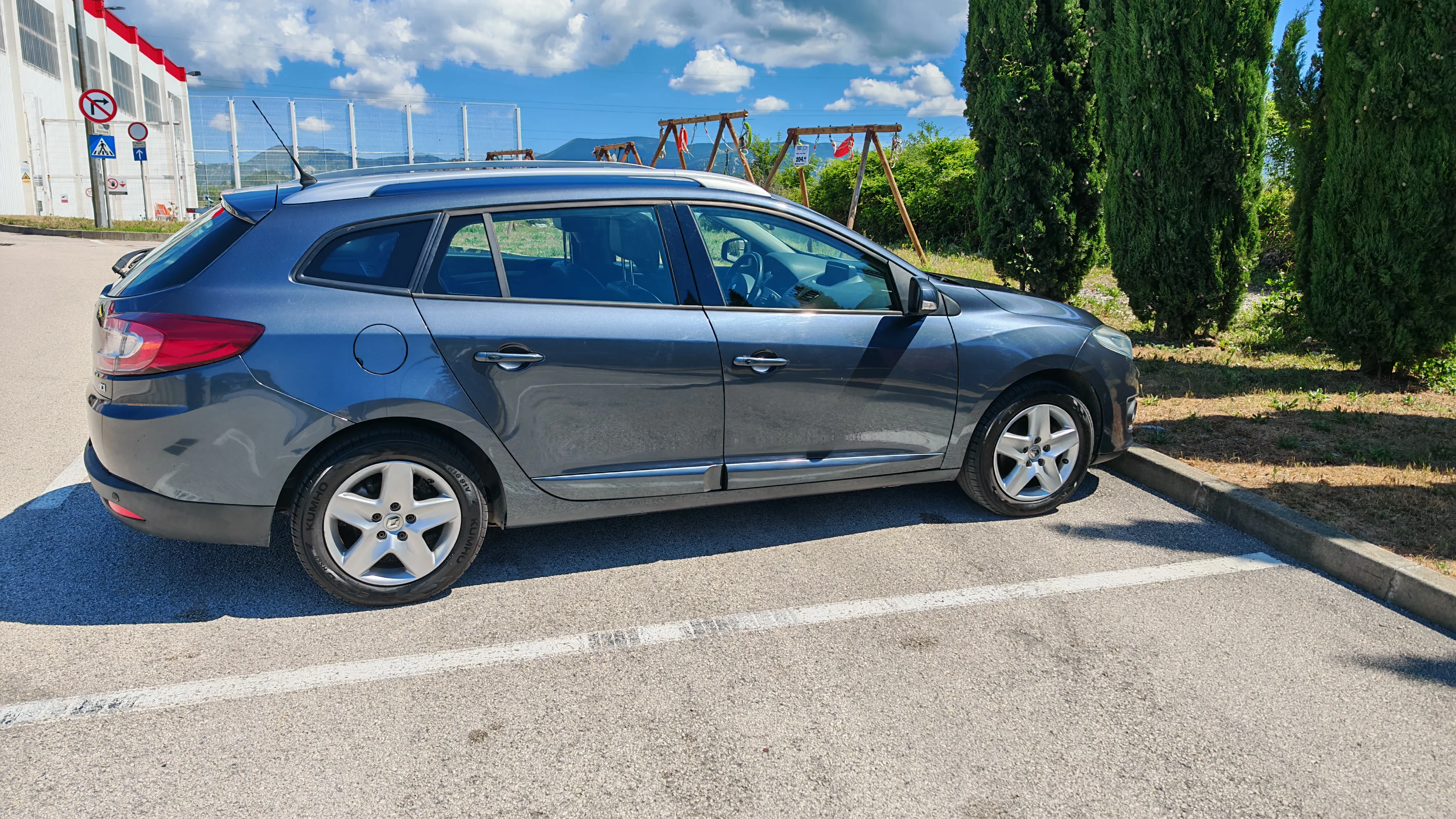 renault megane grantour 1.5 dci 2015 g. - slika 3