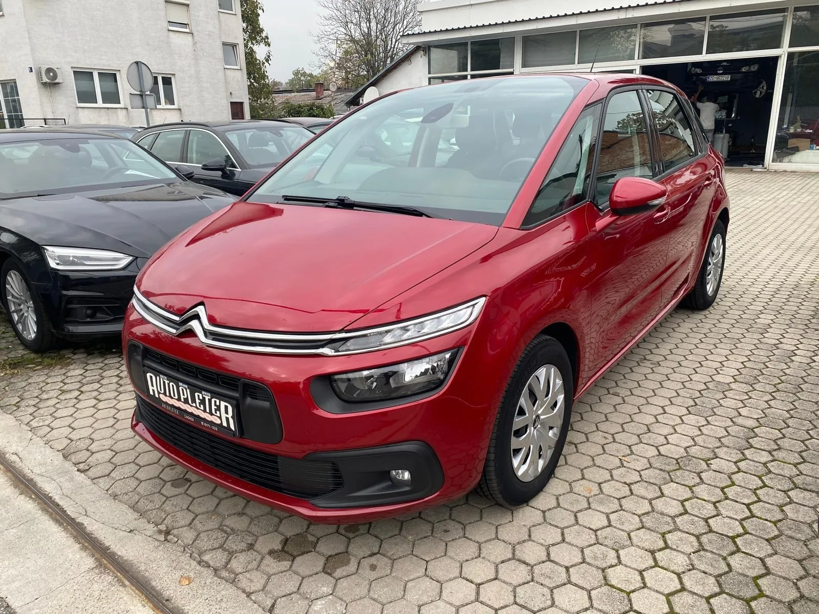 citroën c4 picasso 1.5 bluehdi, tempomat, klima, 4x garancija!!! - slika 4