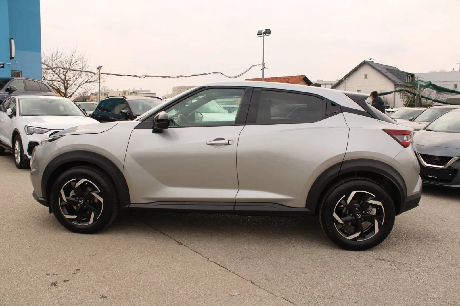 nissan juke 1.0 dig-t automatik n-connecta - slika 15