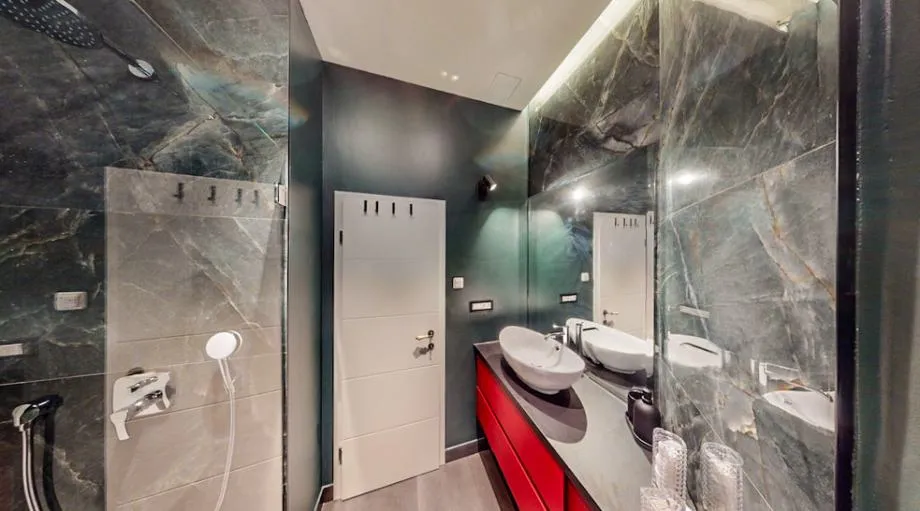 rijeka – uređen stan 85 m² u centru s investicijskim potencijalom - slika 5