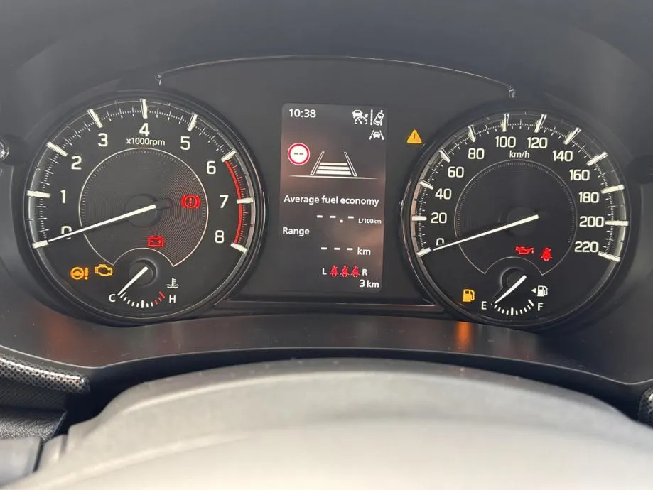 suzuki vitara 1.4 hybrid glx elegance 2wd - slika 11