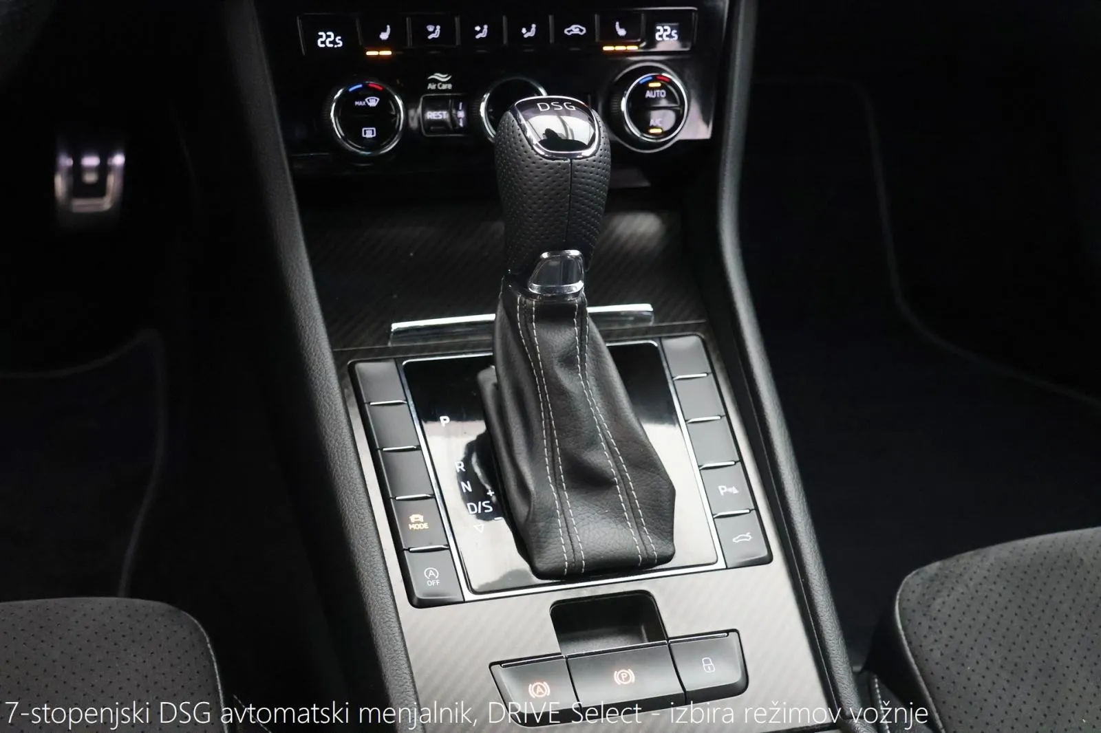 škoda superb combi 2.0tdi sportline matrix virtual radar temp - slika 18