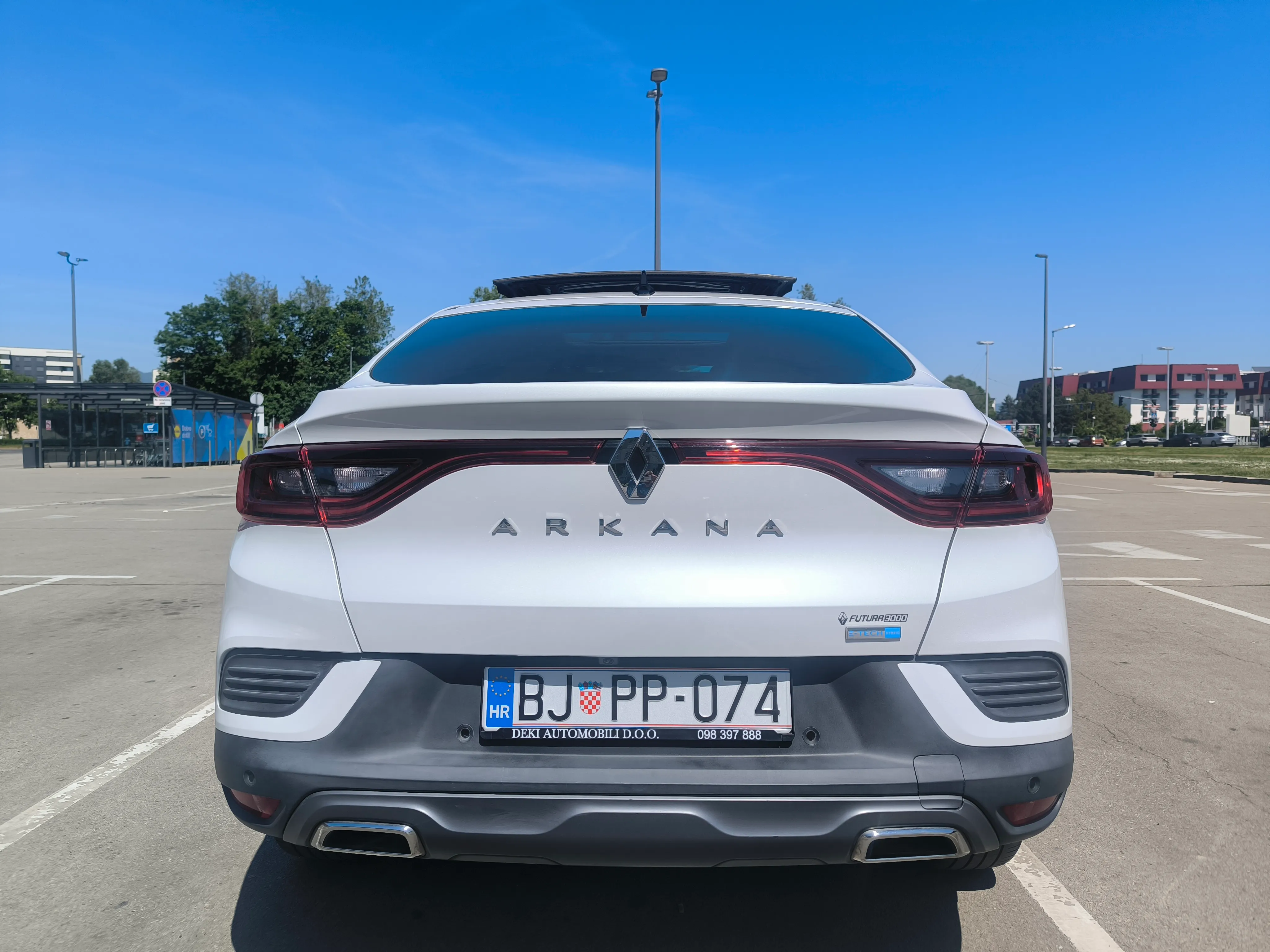 renault megane conquest 1,6 r.s.line, full oprema, kamera 360, ekstra - slika 11