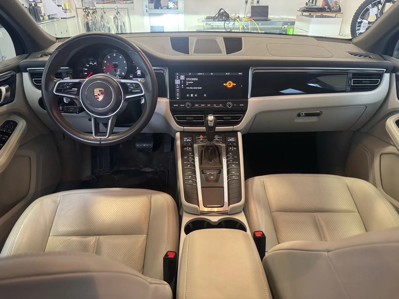 porsche macan s automatik - slika 9