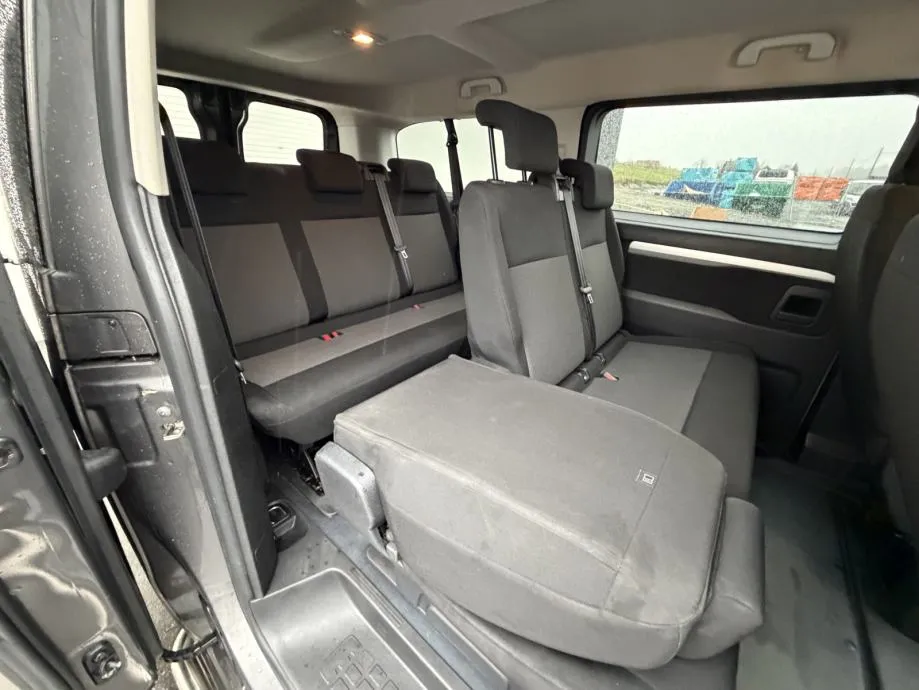 citroën spacetourer 1,5 hdi - slika 11