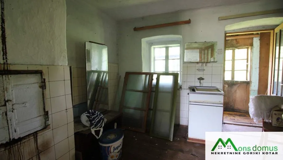 kamena kuća za adaptaciju (prodaja) - slika 10