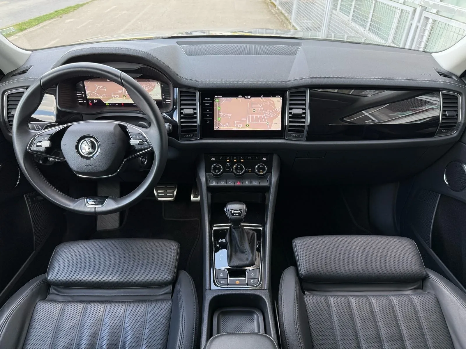 škoda kodiaq 2.0 tdi dsg 4x4 laurin&klement °virtual°kamera 360°canton - slika 24